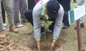 Cintai Lingkungan, Mahasiswa Biologi Siap Lakukan Rehabilitasi Hutan